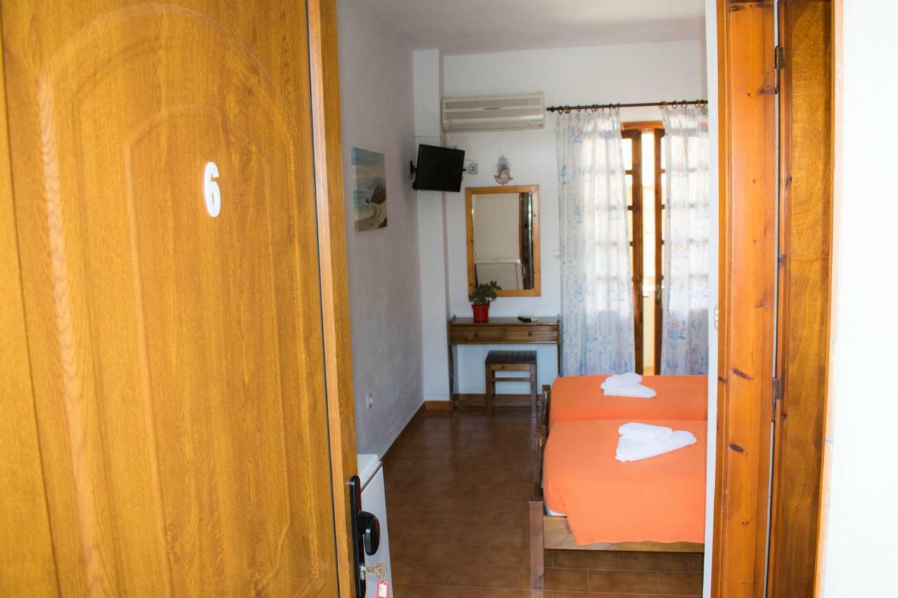 Eleni'S House Skiathos ภายนอก รูปภาพ